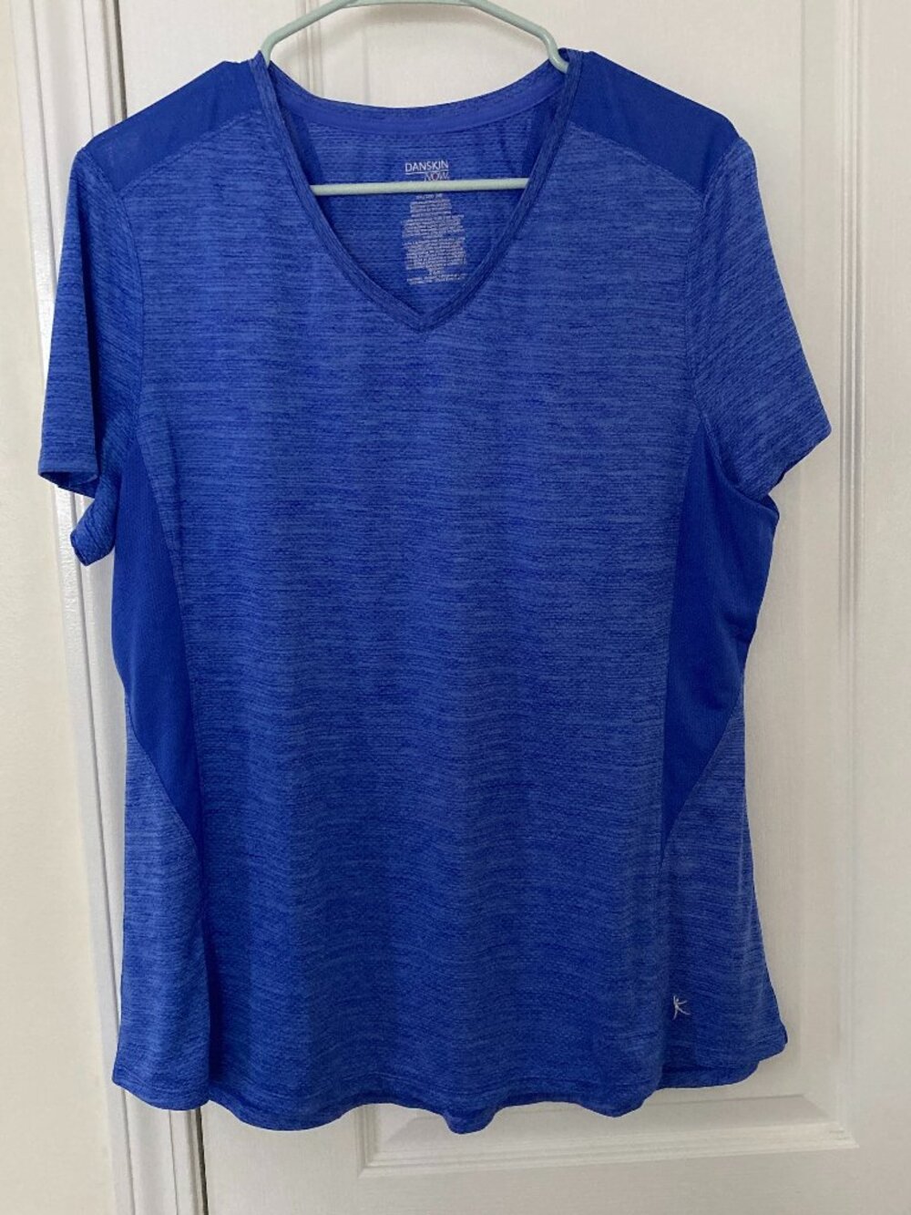 Danskin Now Semi Fitted Blue Athletic Top Size XXL